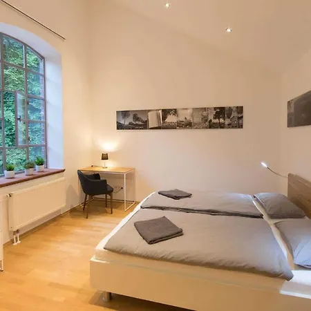 Grosse Luxus-ferienwohnung Im Alten Lokschuppen *
